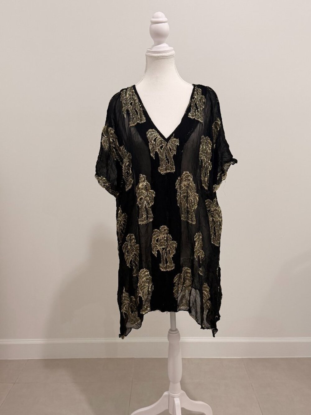 pitusa metallic mini abaya